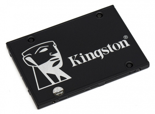 01-kingston-ssd-kc600-512gb